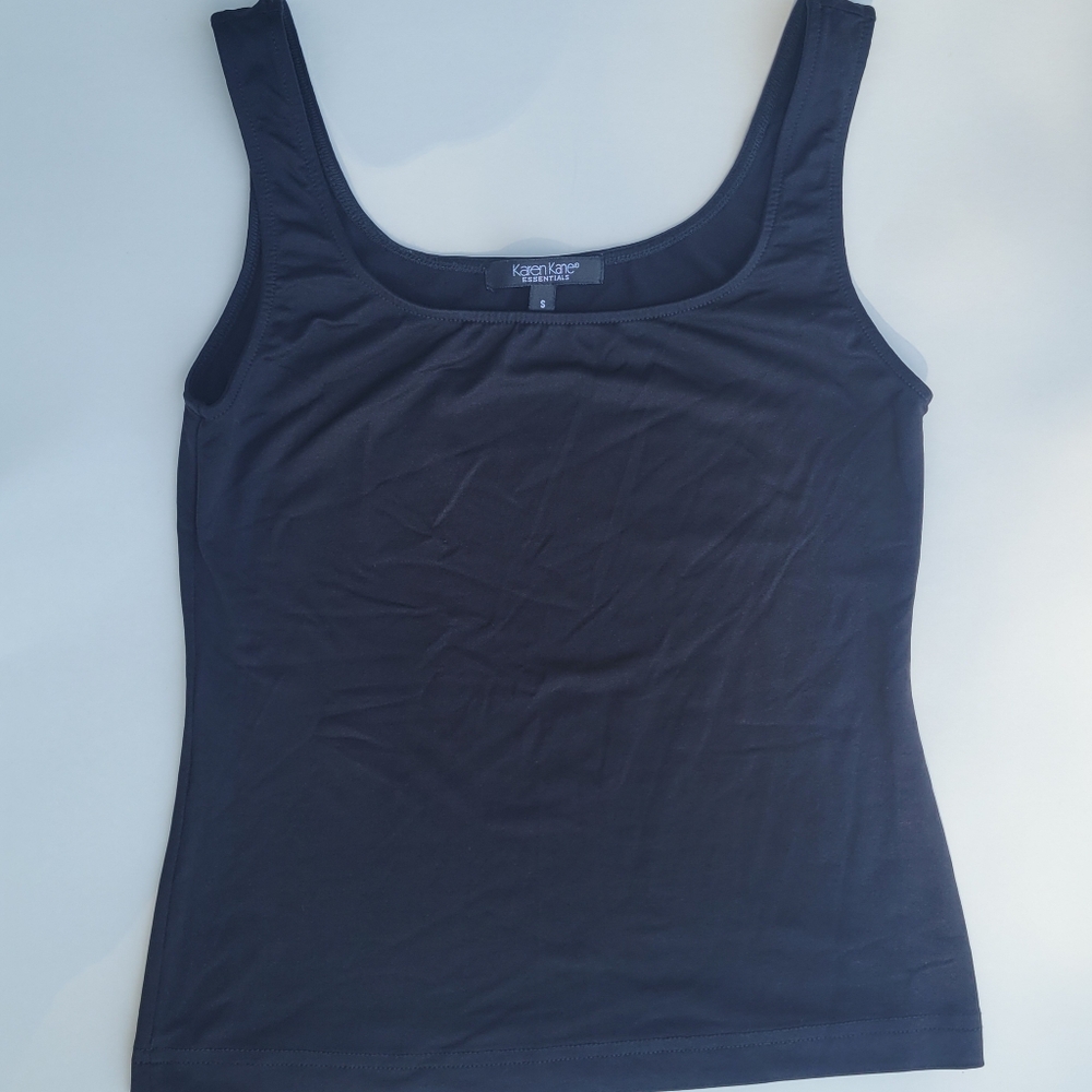 Karen Kane Essentials Tank Black Fitted Scoop Neck Size Small